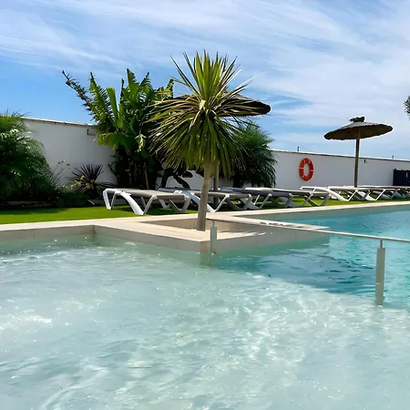 Con Piscina Comunitaria Y Terraza Privada * Кониль-де-ла-Фронтера