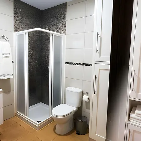 Con Piscina Comunitaria Y Terraza Privada Апартаменты